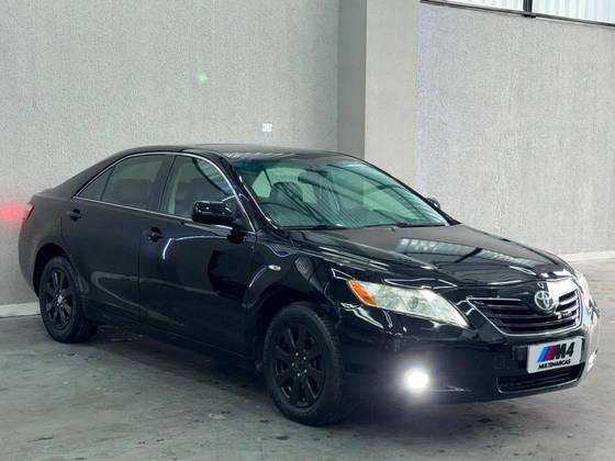TOYOTA CAMRY 3.5 XLE V6 24V GASOLINA 4P AUTOMÁTICO